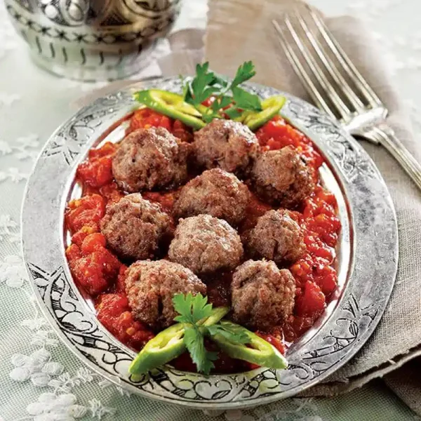 Boulettes de Viande Hachée (Köfte) - Vins Rouges Harmonieux pour Chaque Occasion
