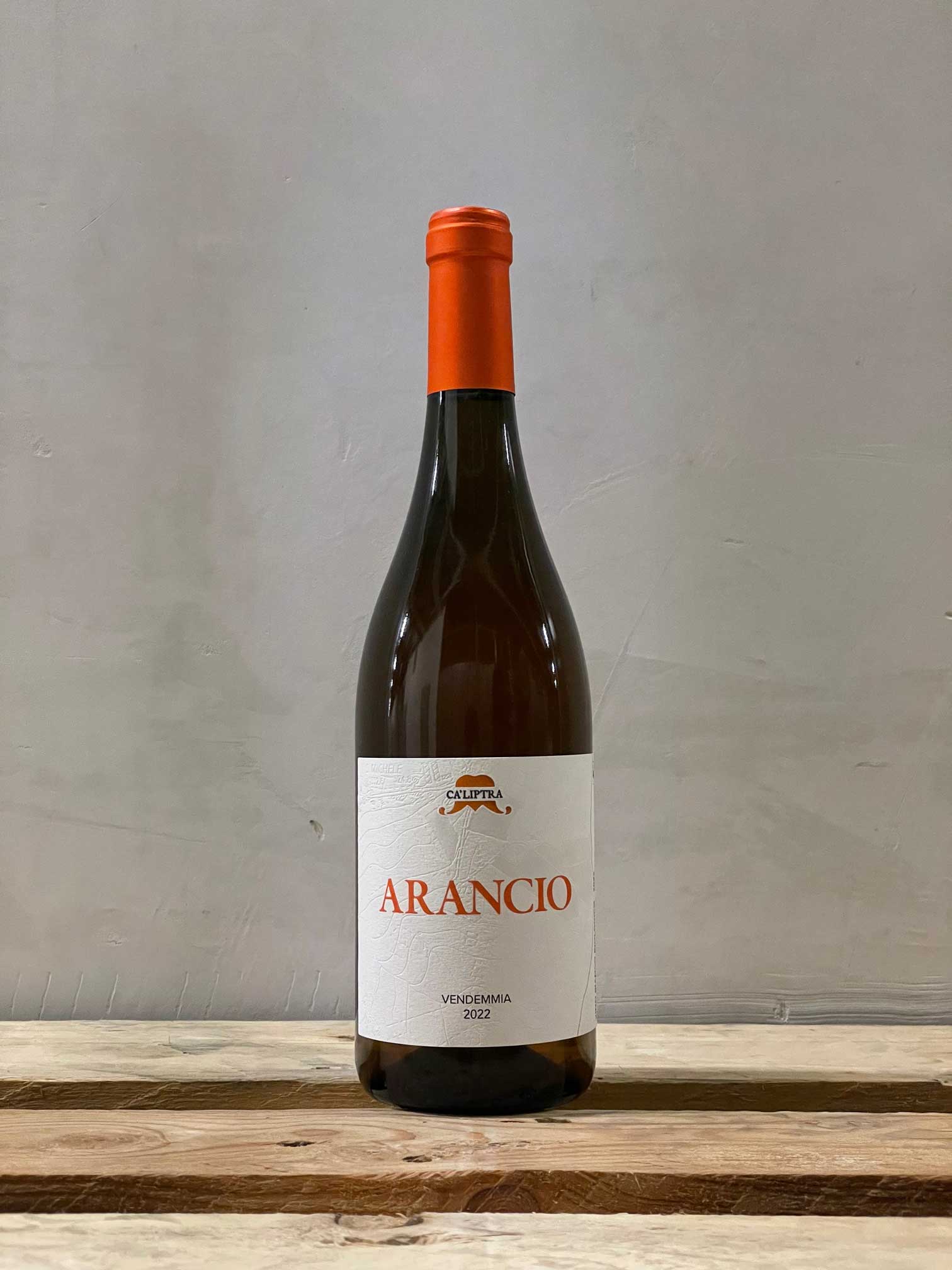 Arancio 2022 - Vins Rouges Harmonieux pour Chaque Occasion Arancio 2022 - Vins Rouges Harmonieux pour Chaque Occasion