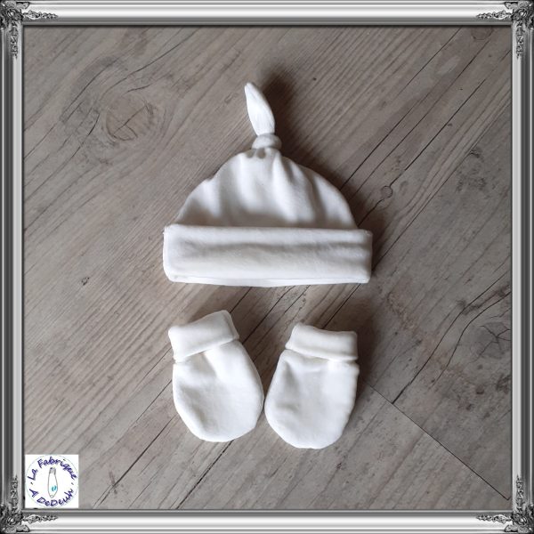 Bonnet noué mixte+moufles en tissu minky doux ou et chaud: 5 couleurs - Vins Rouges Harmonieux pour Chaque Occasion