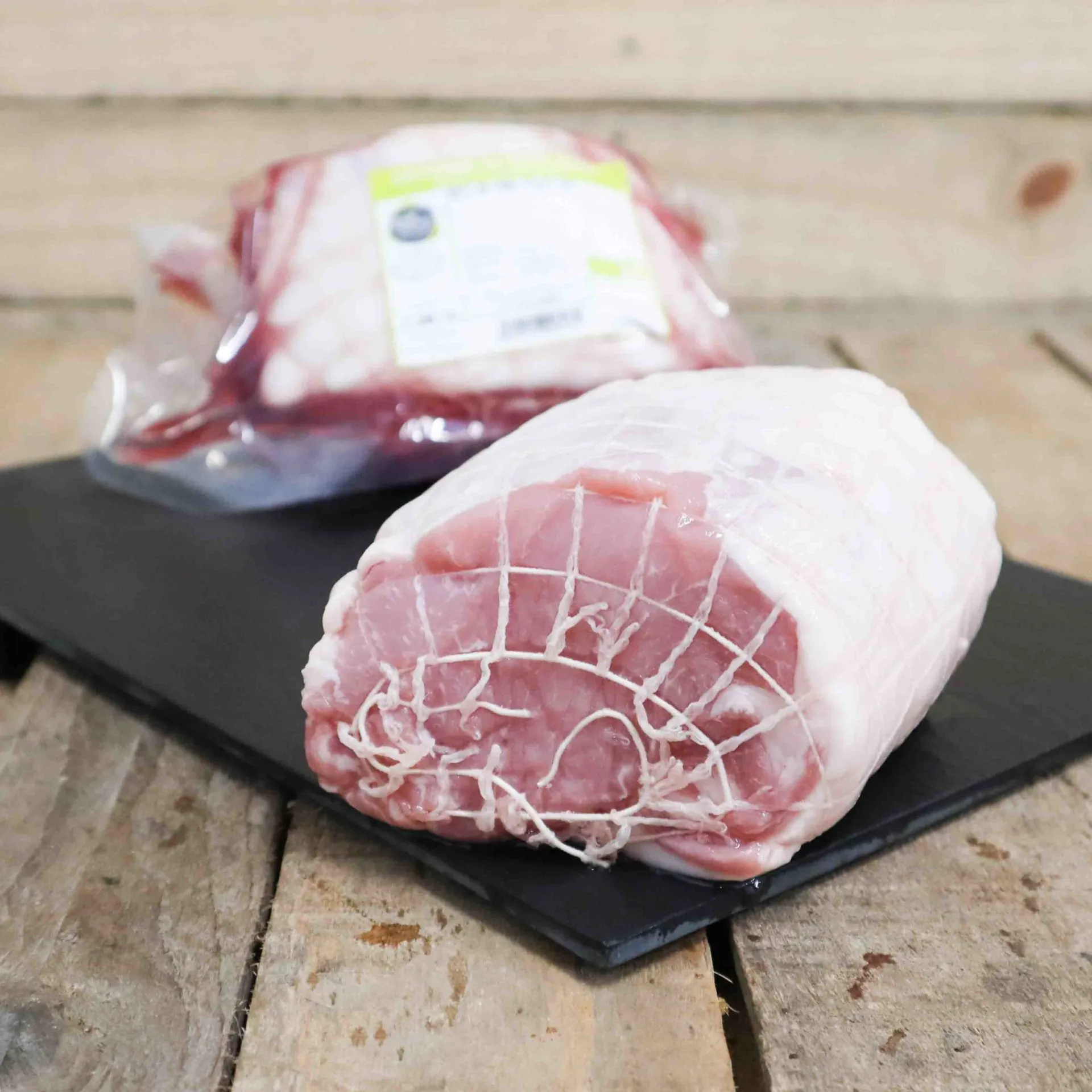 (DLC-28/01) Rôti de porc filet - Vins Rouges Harmonieux pour Chaque Occasion (DLC-28/01) Rôti de porc filet - Vins Rouges Harmonieux pour Chaque Occasion