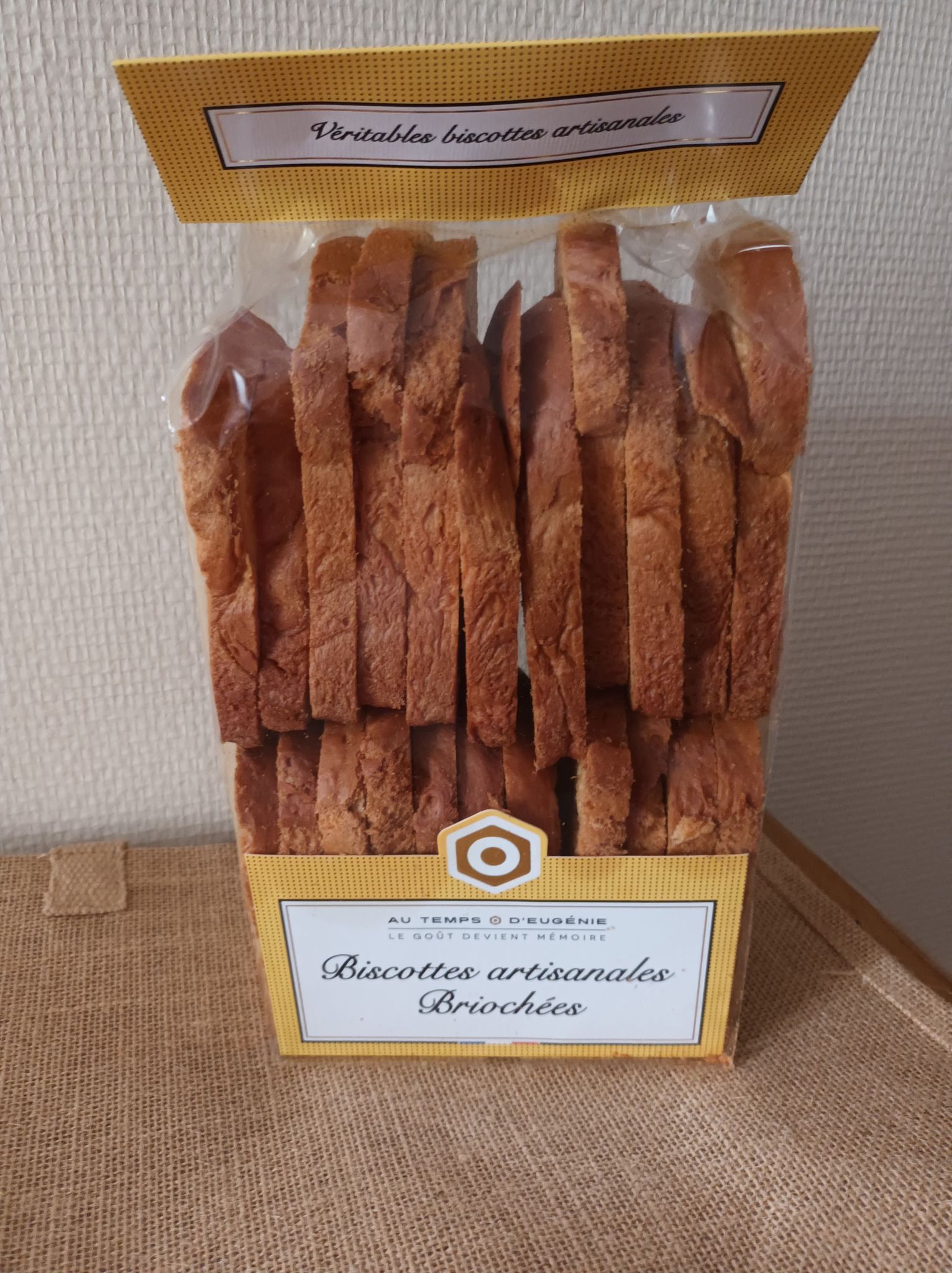 Biscottes Artisanales Briochées 380g - Vins Rouges Harmonieux pour Chaque Occasion Biscottes Artisanales Briochées 380g - Vins Rouges Harmonieux pour Chaque Occasion