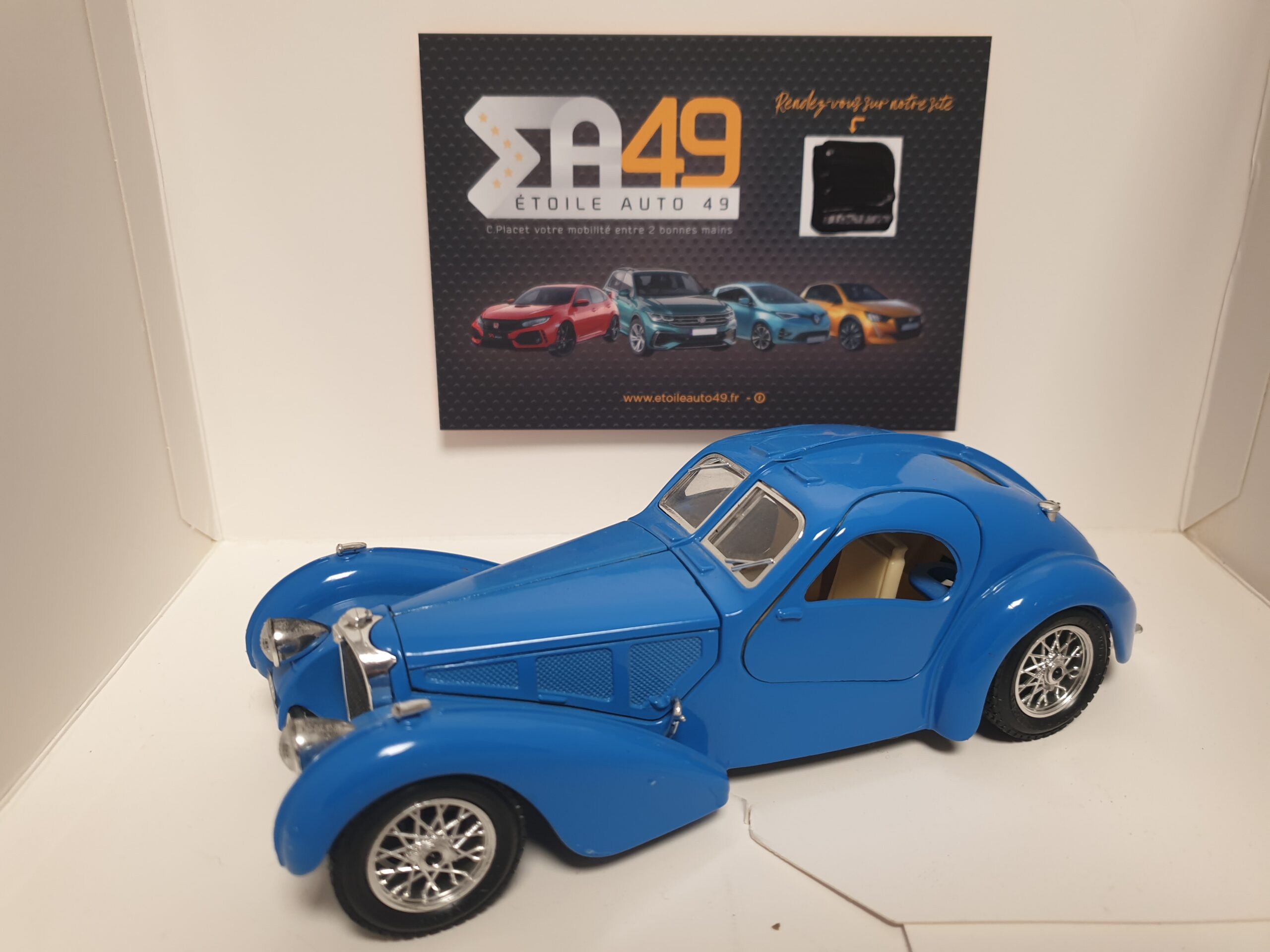 Bugatti Atlantic 1936 - Vins Rouges Harmonieux pour Chaque Occasion Bugatti Atlantic 1936 - Vins Rouges Harmonieux pour Chaque Occasion
