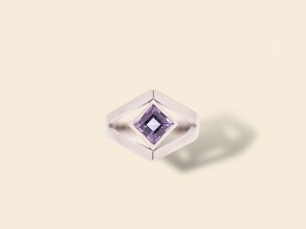 Bague Argent Améthyste - Vins Rouges Harmonieux pour Chaque Occasion