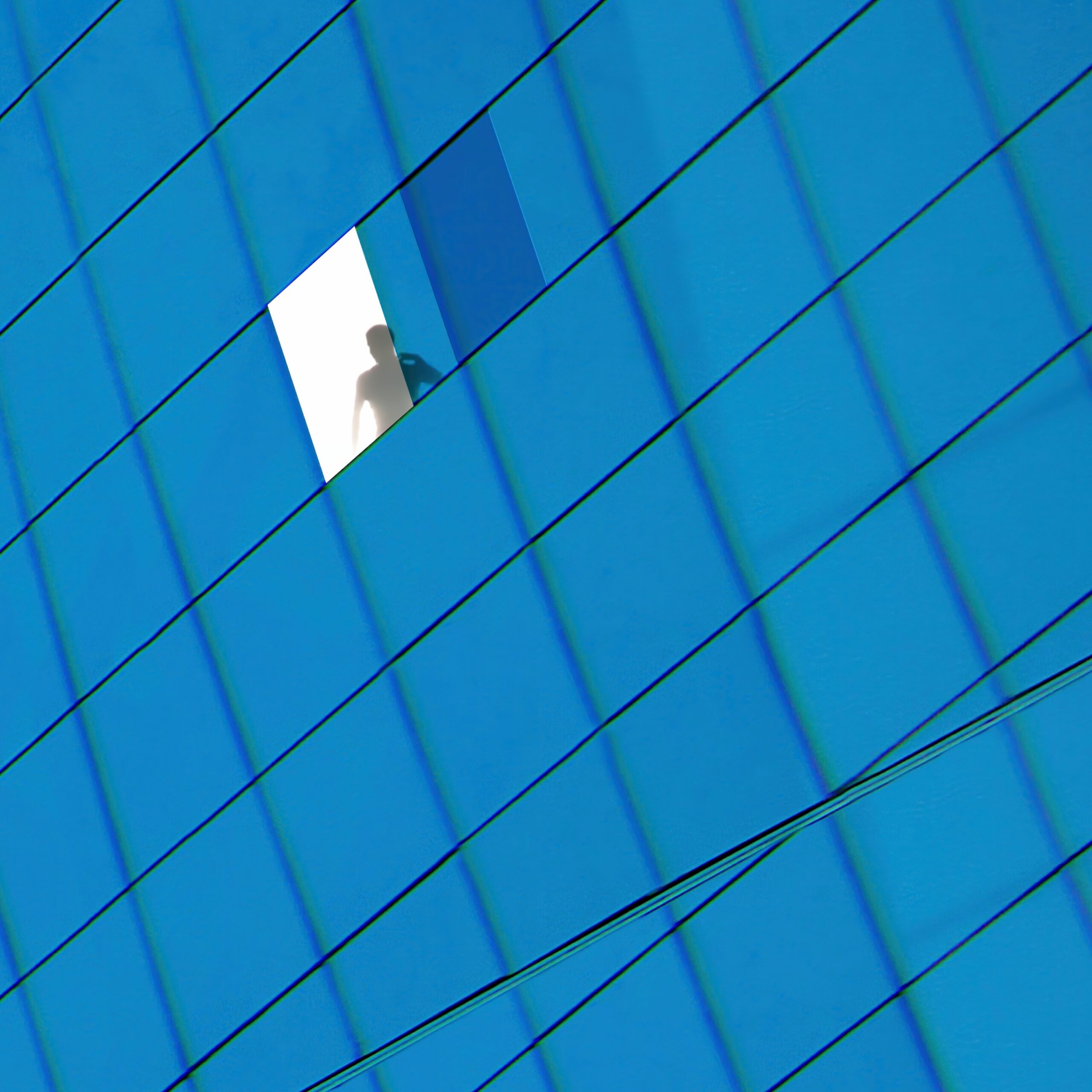 blue building ~ affiche (40 x 40 cm) - Vins Rouges Harmonieux pour Chaque Occasion blue building ~ affiche (40 x 40 cm) - Vins Rouges Harmonieux pour Chaque Occasion