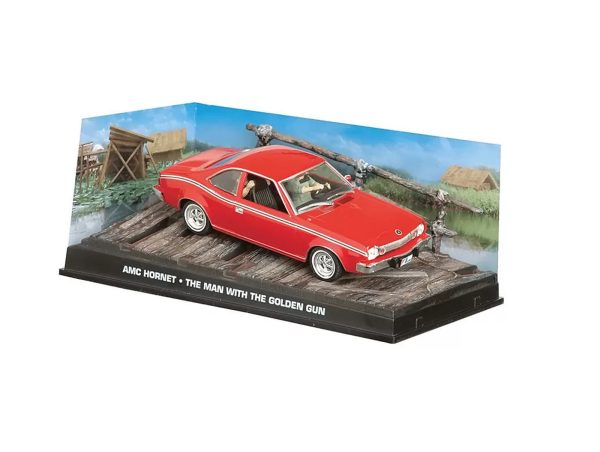 AMC Hornet – James Bond 007 - Vins Rouges Harmonieux pour Chaque Occasion