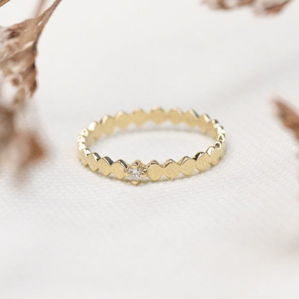 Bague Kalei Solitaire - Vins Rouges Harmonieux pour Chaque Occasion
