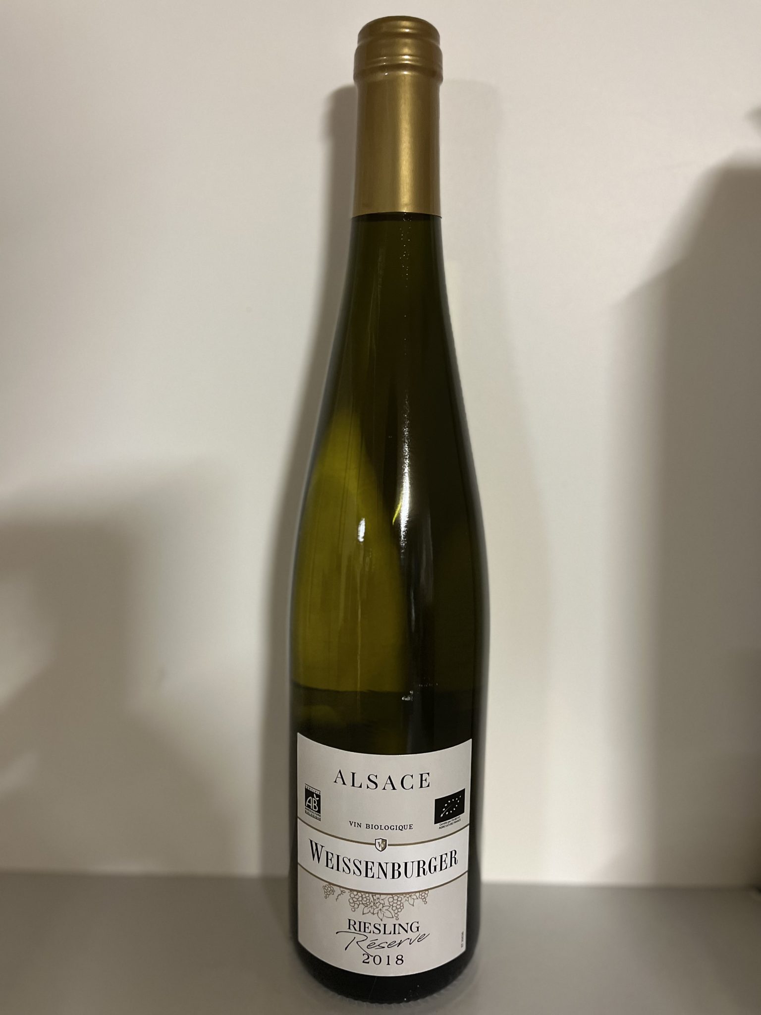 AOC Riesling BIO 2018 Wessenburger Réserve 12.5% 75cl - Vins Rouges Harmonieux pour Chaque Occasion AOC Riesling BIO 2018 Wessenburger Réserve 12.5% 75cl - Vins Rouges Harmonieux pour Chaque Occasion